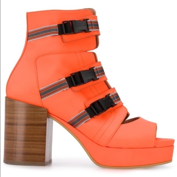 New in Box AF Vandevorst Orange Leather Buckle Platform Peeptoe Heels Sz 8 - Picture 1 of 10